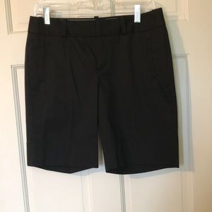 NWOT Banana Republic women’s dress shorts